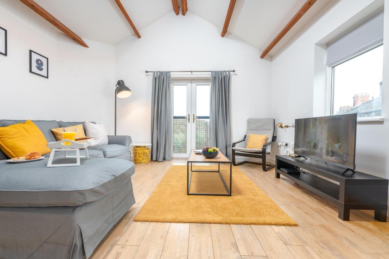 Stayright- 2 Bedroom House, Centrally Located & Close Walk To City Centre Cardiff Exterior foto